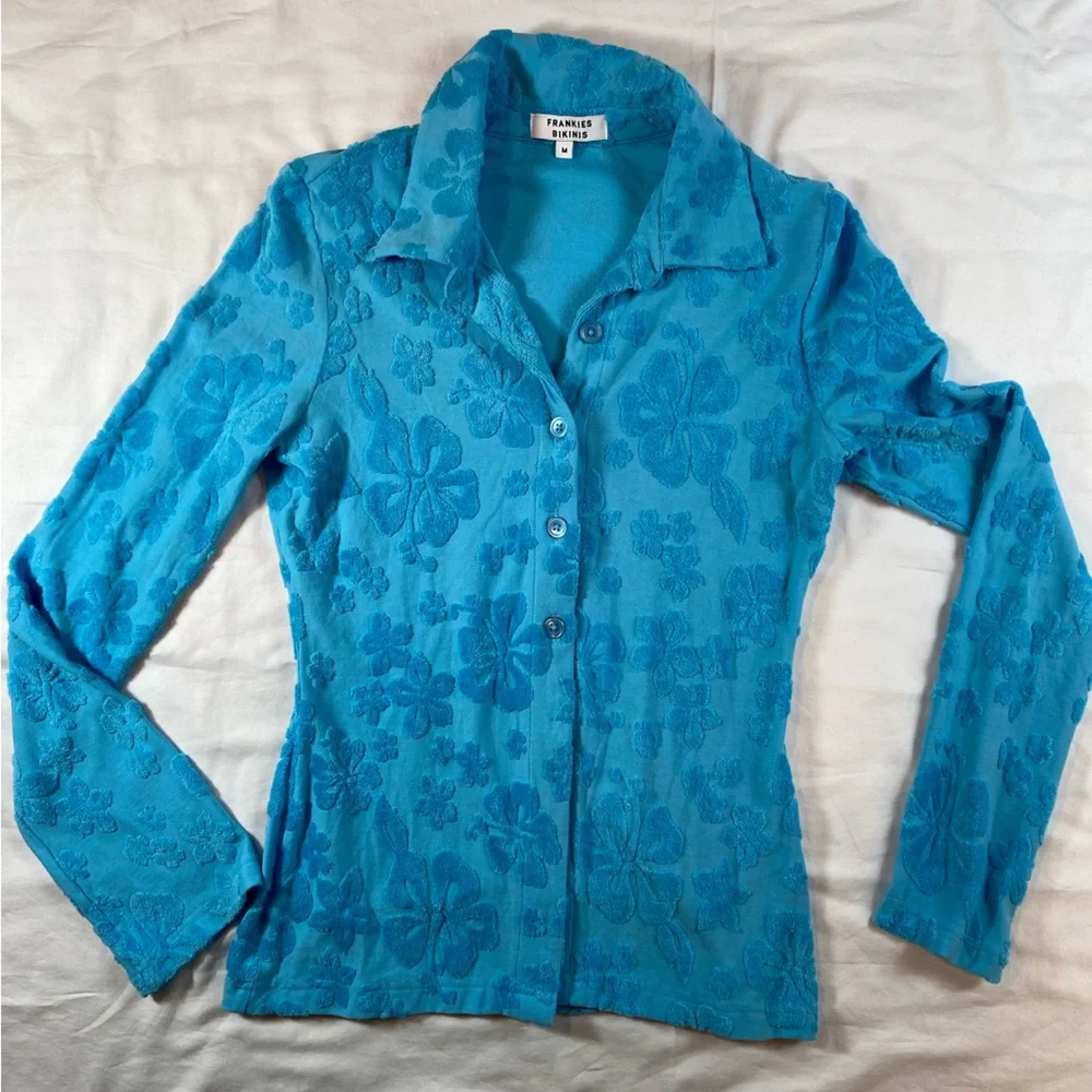 Frankies Bikinis Button Down Long‎ Sleeve Top Cover up Size Medium